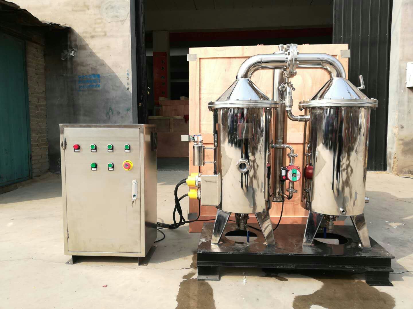 电高效节能蒸馏水机
