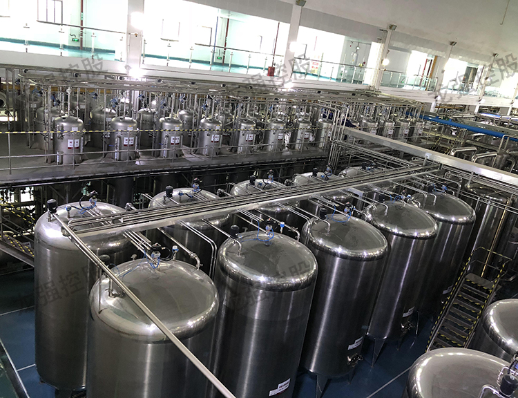 玉米发酵型酒精加工生产线 95%乙醇蒸馏提纯设备